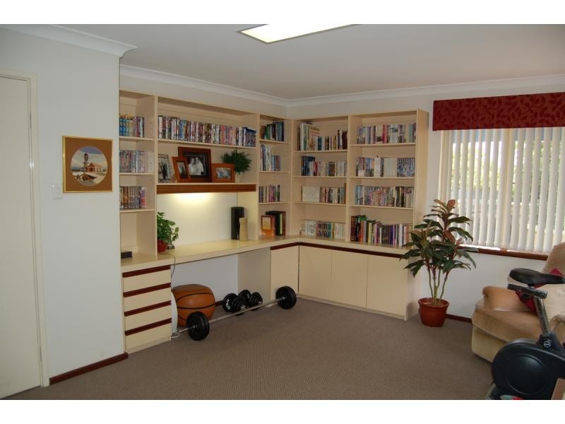 3 Firwood Trail, Woodvale WA 6026