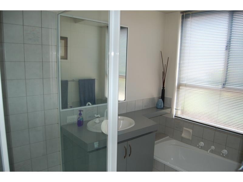 3 Firwood Trail, Woodvale WA 6026