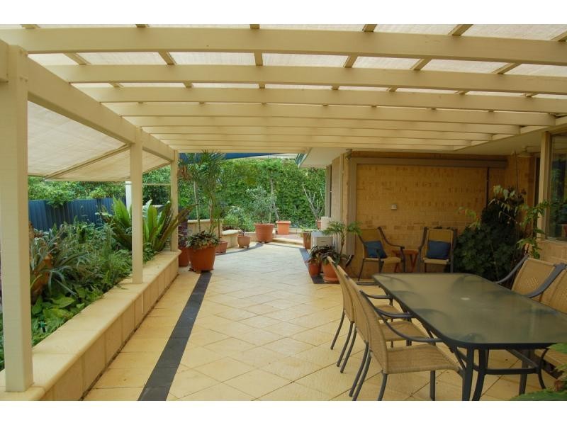 3 Firwood Trail, Woodvale WA 6026