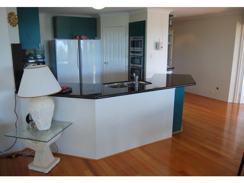 24 Rise Court, Mount Richon WA 6112