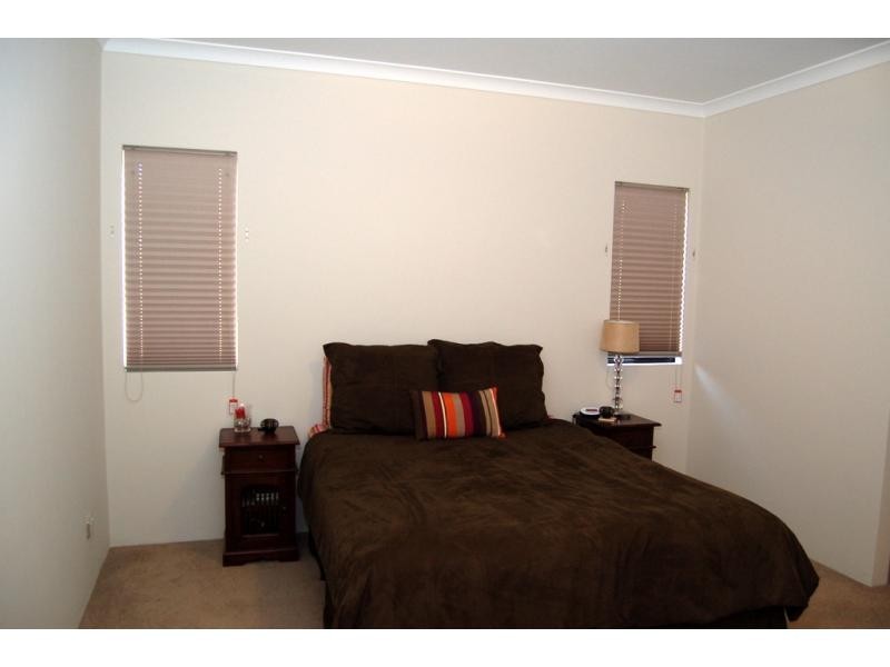 19 Elbury Court, Kingsley WA 6026