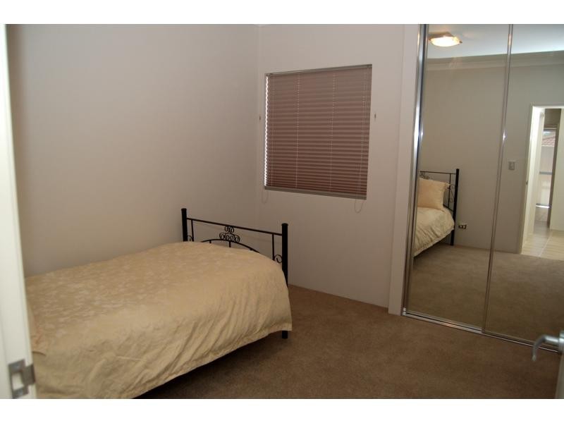 19 Elbury Court, Kingsley WA 6026