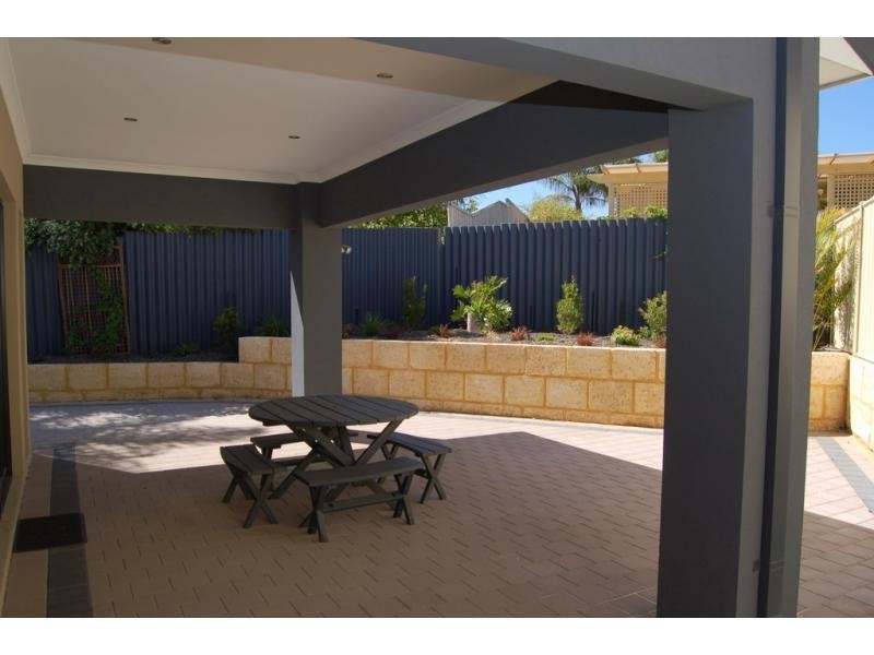 19 Elbury Court, Kingsley WA 6026