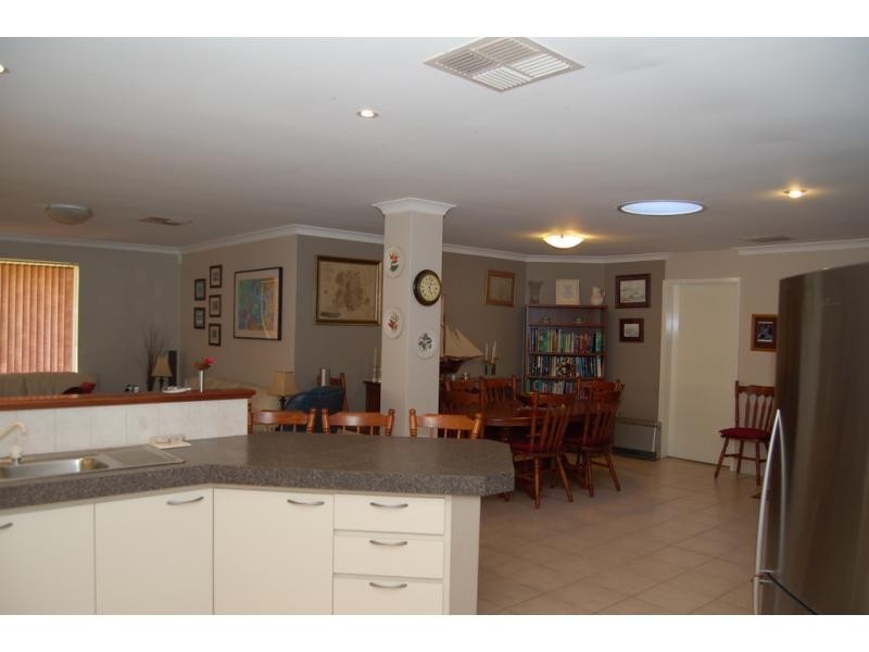 17 Arrow Place, Joondalup WA 6027