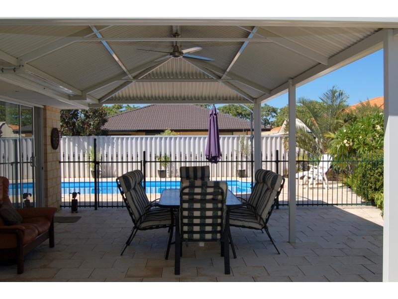 67 Merrang Circuit, Carramar WA 6031