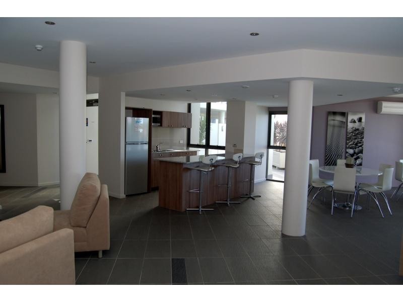 79/12 TANUNDA Drive, Rivervale WA 6103