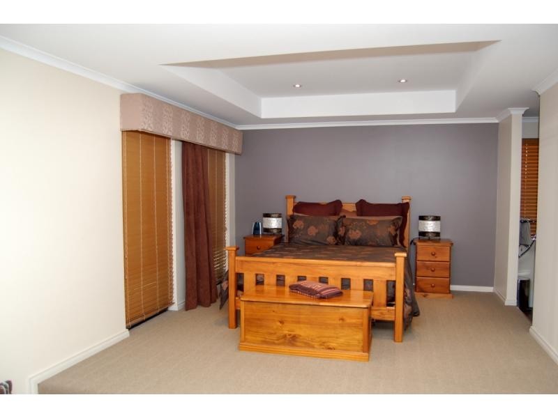 59 Scaramento Parade, Hocking WA 6065