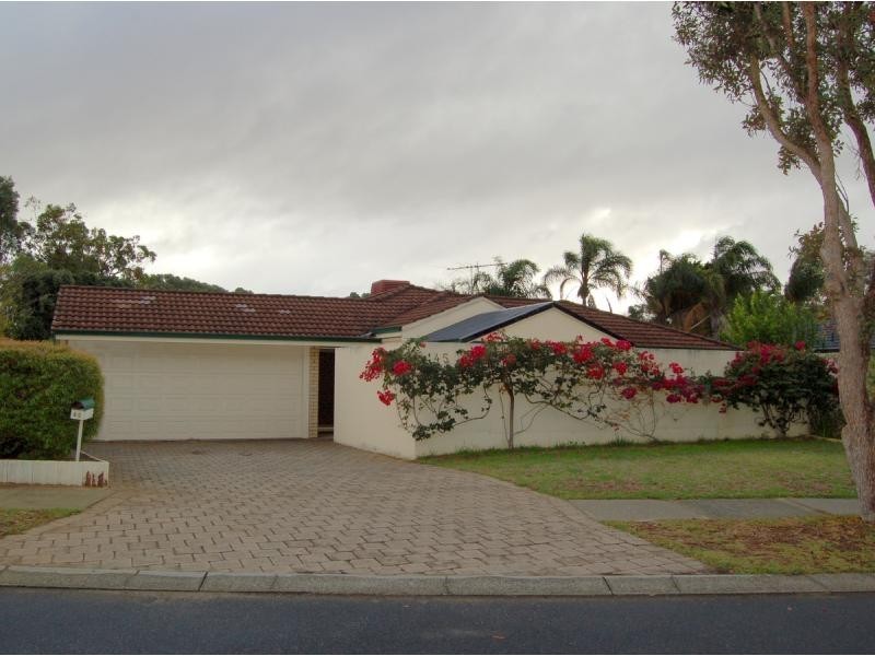 45 Claygate Way, Kingsley WA 6026
