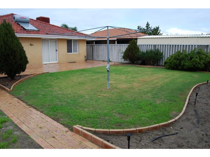 73 Harpenden Street, Huntingdale WA 6110