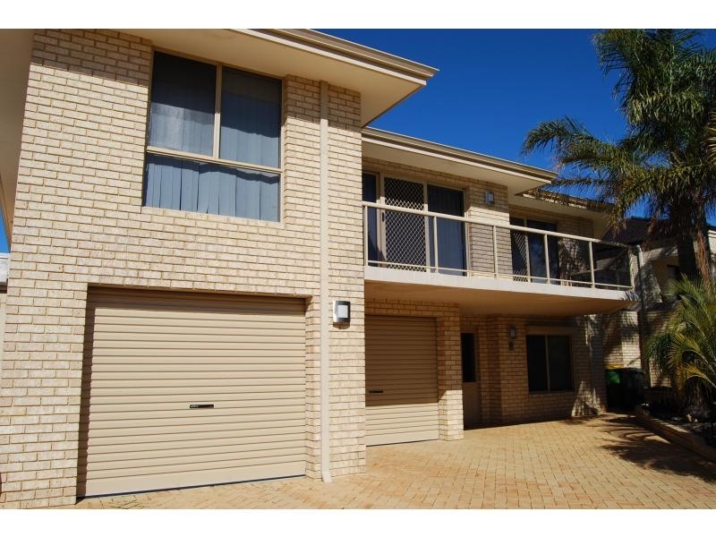 20 Motril Avenue, Cockburn Waters Estate, Coogee WA 6166