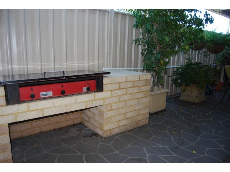 22A Robertson Street, Hazelmere WA 6055
