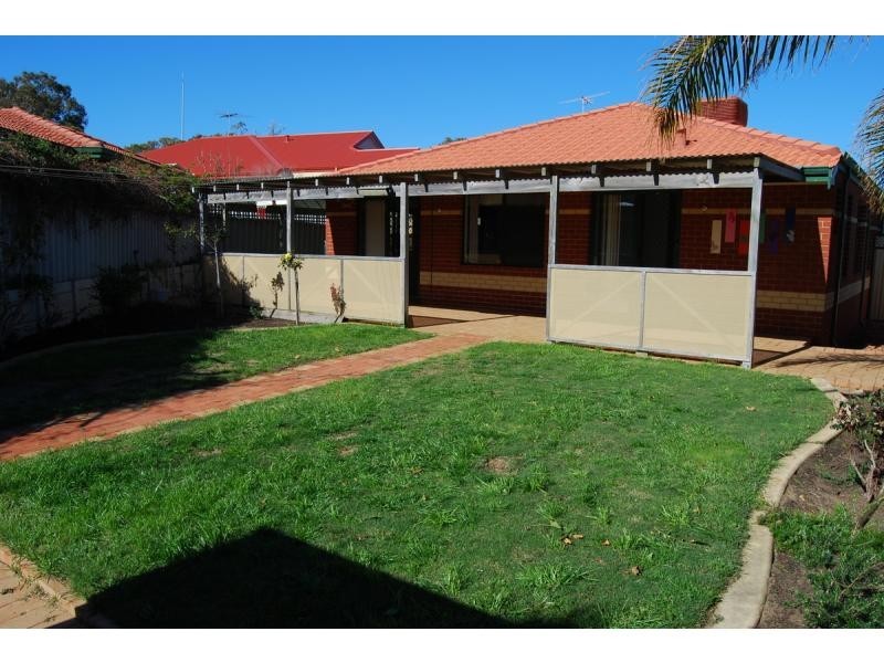 5 A Nettle Place, Halls Head WA 6210