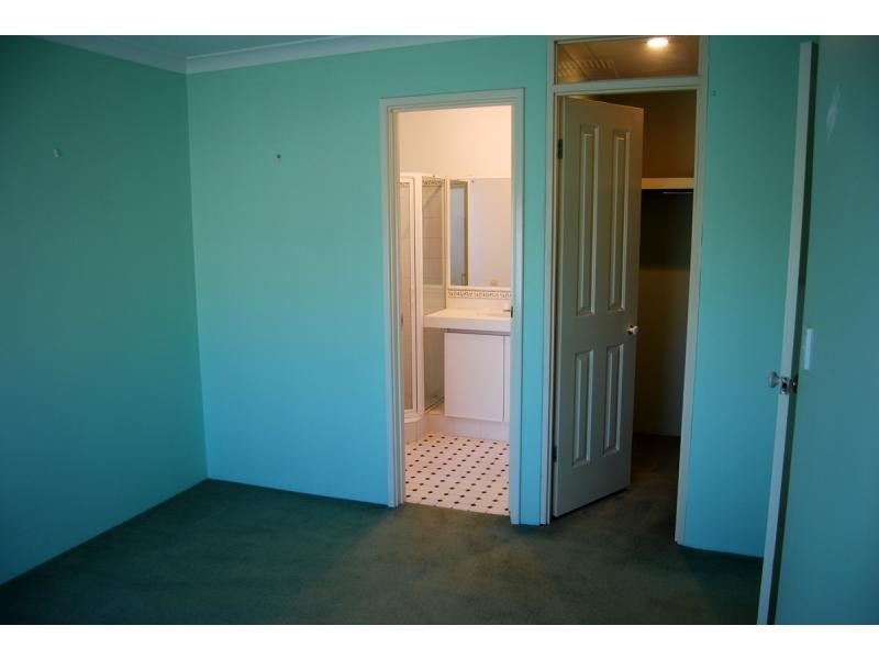 5 A Nettle Place, Halls Head WA 6210