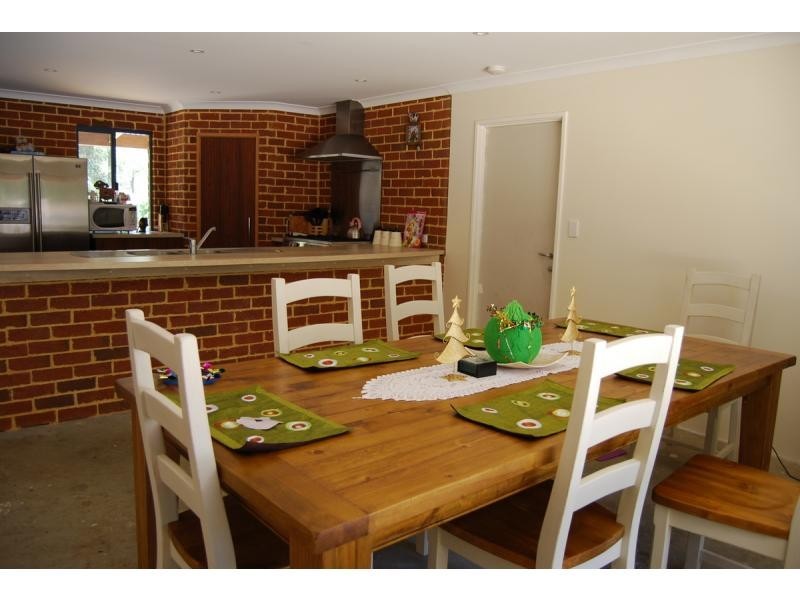 343 Murray Grey Circle, Lower Chittering WA 6084