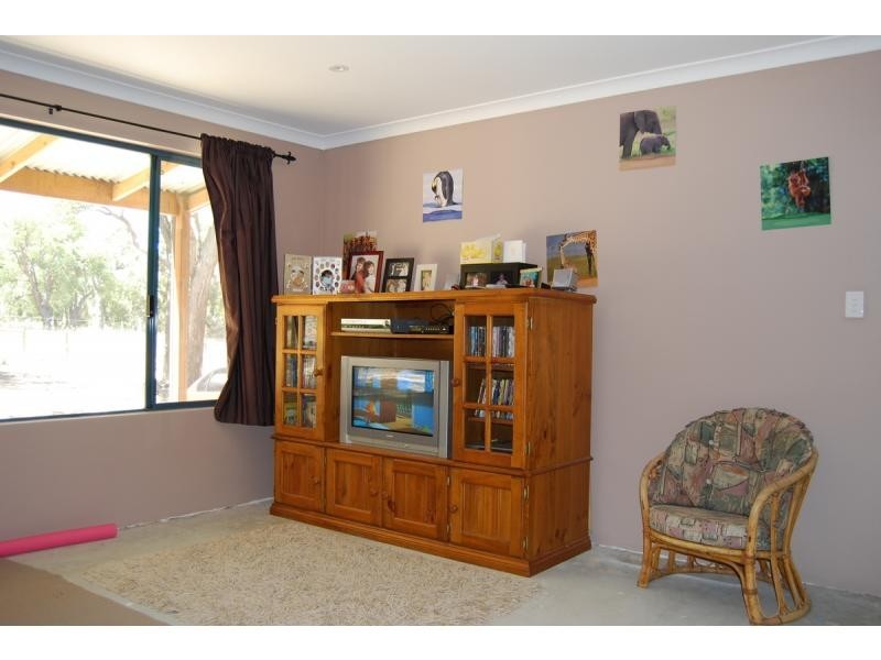 343 Murray Grey Circle, Lower Chittering WA 6084