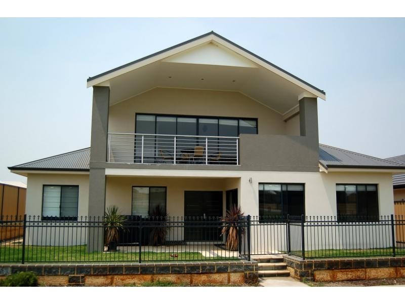 17 ARDEA Way, Tapping WA 6065