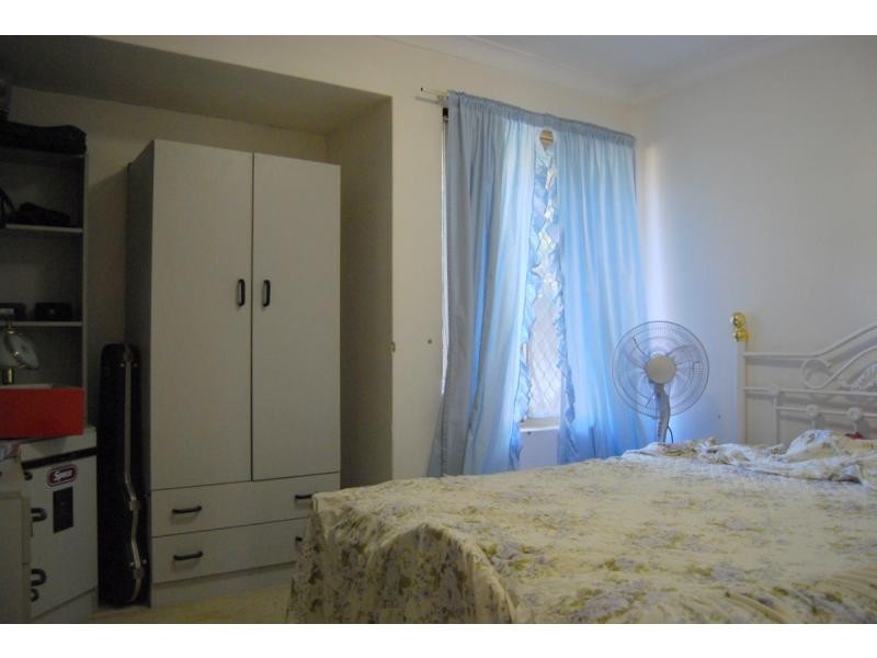 19 Challenger Avenue, Parmelia WA 6167