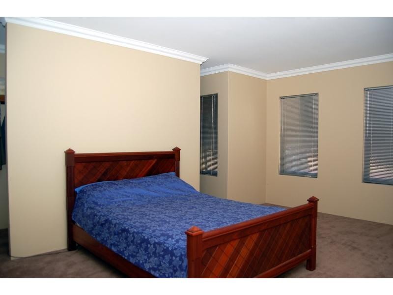 7 Barcelona Terrace, Hocking WA 6065