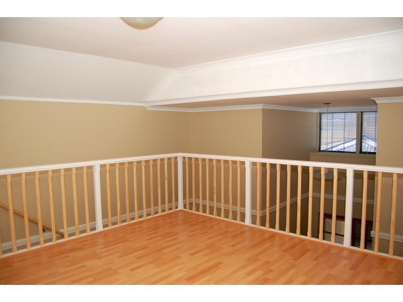 7 Barcelona Terrace, Hocking WA 6065