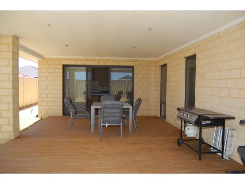 7 Barcelona Terrace, Hocking WA 6065