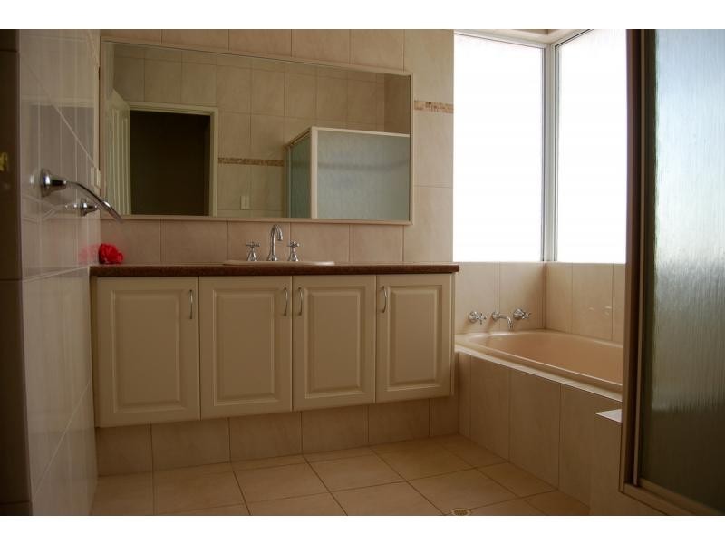 236 Ayrshire Loop, Lower Chittering WA 6084