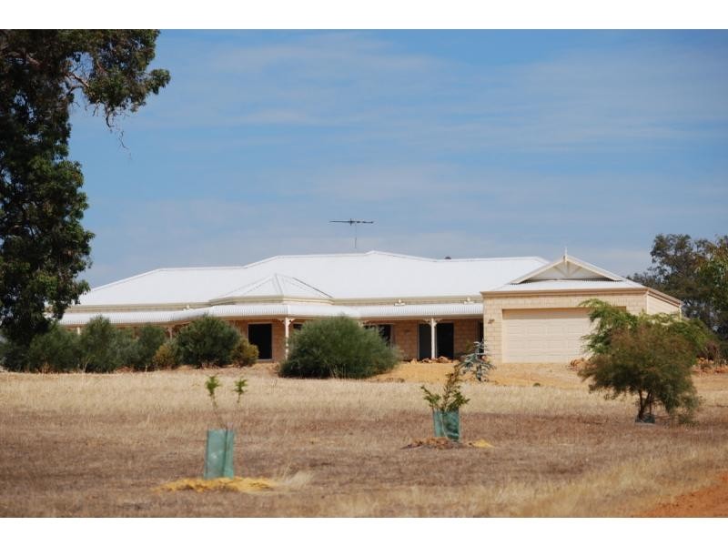 236 Ayrshire Loop, Lower Chittering WA 6084
