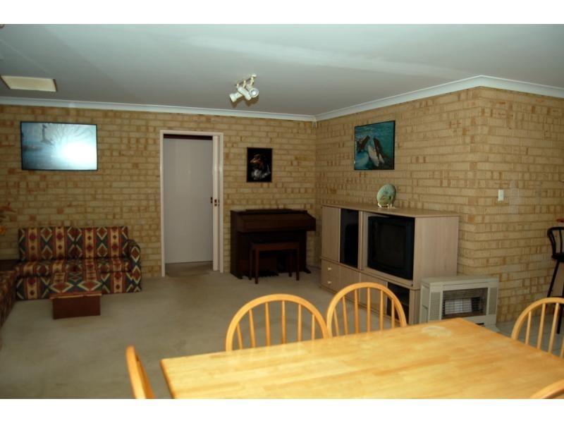 34 Peregrine Drive, Kingsley WA 6026