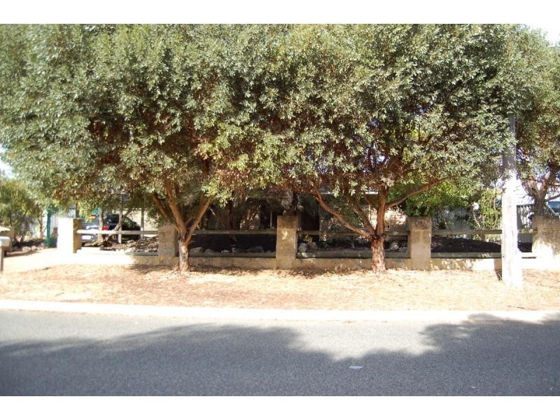 35 Oakover Way, Heathridge WA 6027