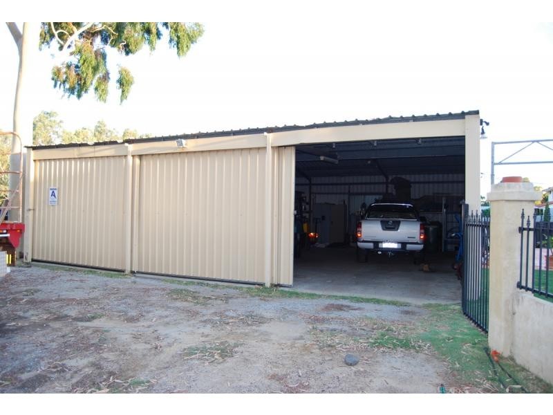 586 Great Northern Highway, Herne Hill WA 6056