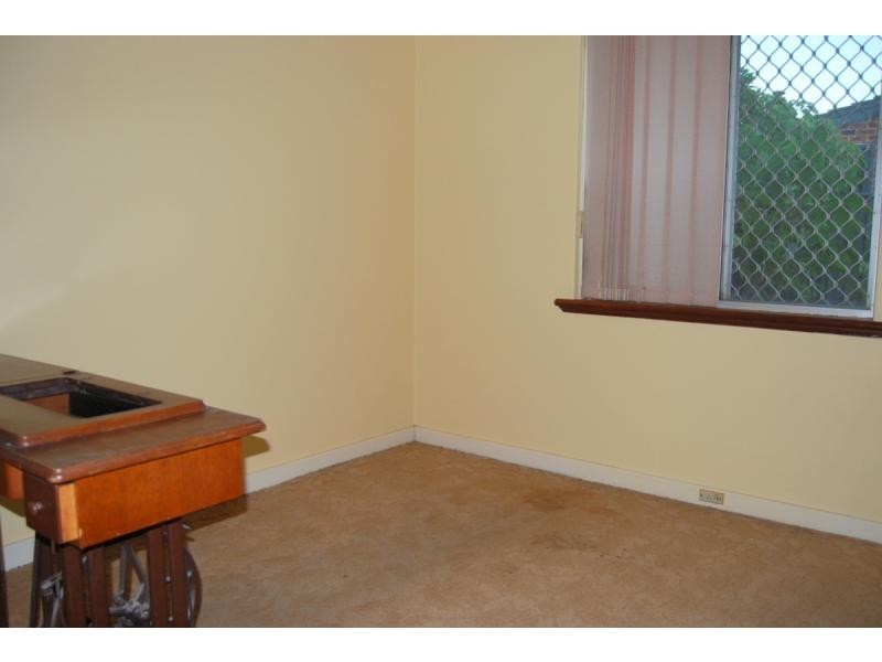 2 A Choules Place, Myaree WA 6154