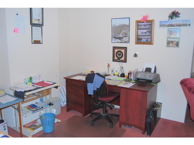 18 Woodside Loop, Beckenham WA 6107