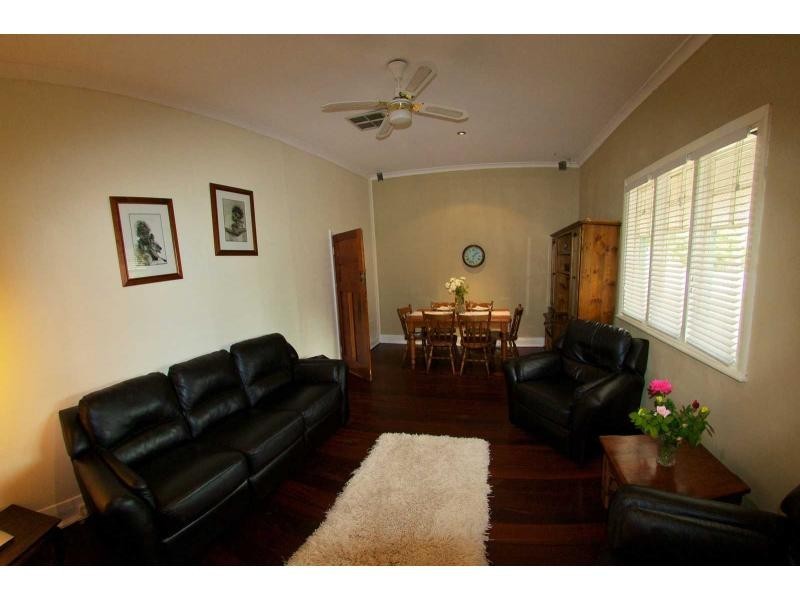 30 FIFTH Avenue, Bassendean WA 6054