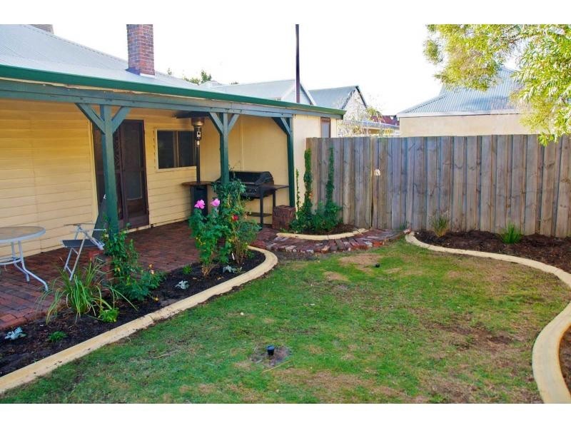 30 FIFTH Avenue, Bassendean WA 6054