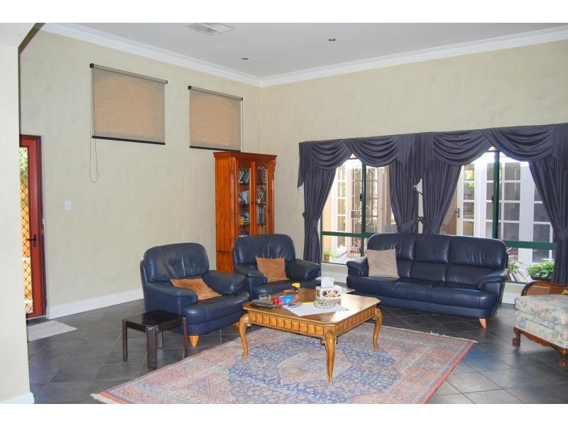 107 Pitchford Avenue, Maddington WA 6109