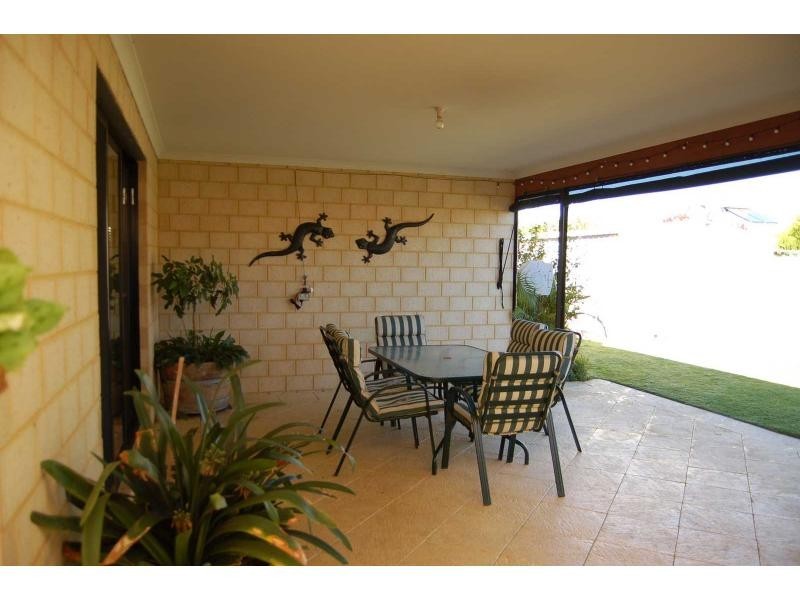 9 Hennessy Drive, Ashby WA 6065