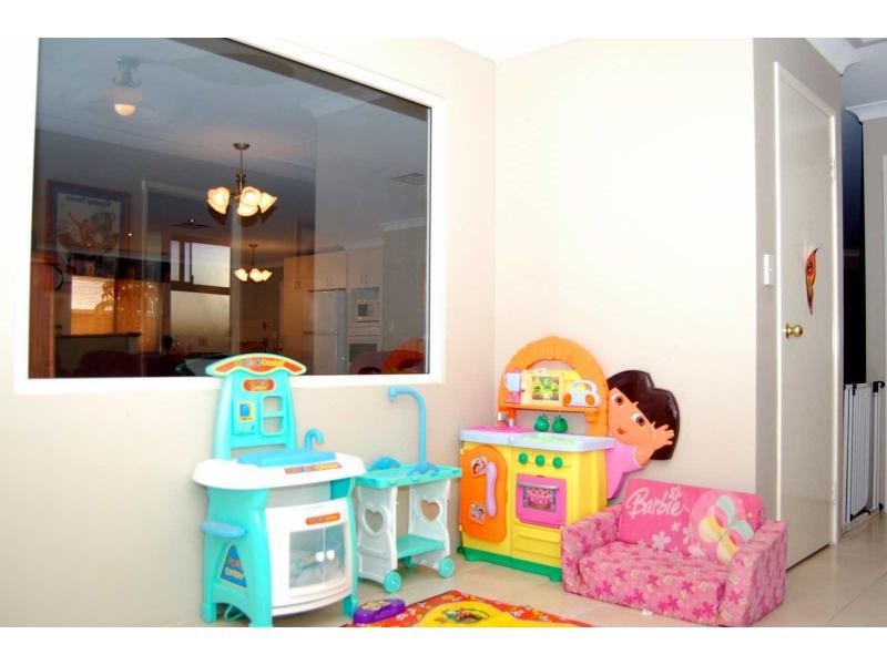 9 Hennessy Drive, Ashby WA 6065