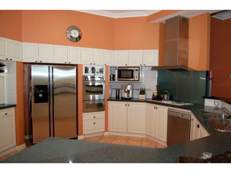 5 BUTIA Mews, Woodvale WA 6026