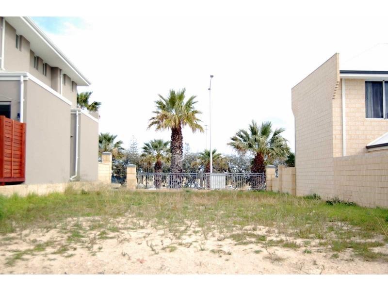 22 Ocean Falls Boulevard, Mindarie WA 6030