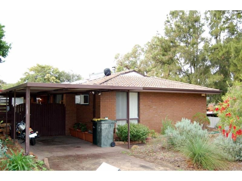 8 BAYOU Court, Heathridge WA 6027