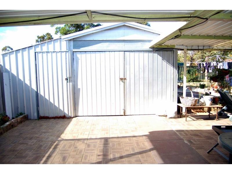 4 Bannerman Court, Marangaroo WA 6064