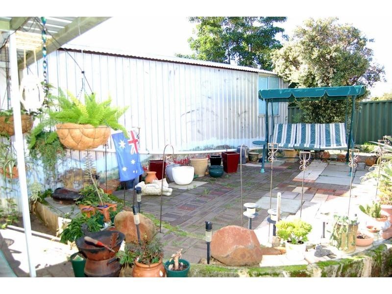 4 Bannerman Court, Marangaroo WA 6064