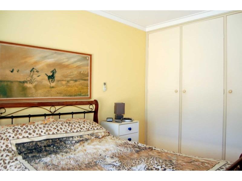 4 Bannerman Court, Marangaroo WA 6064