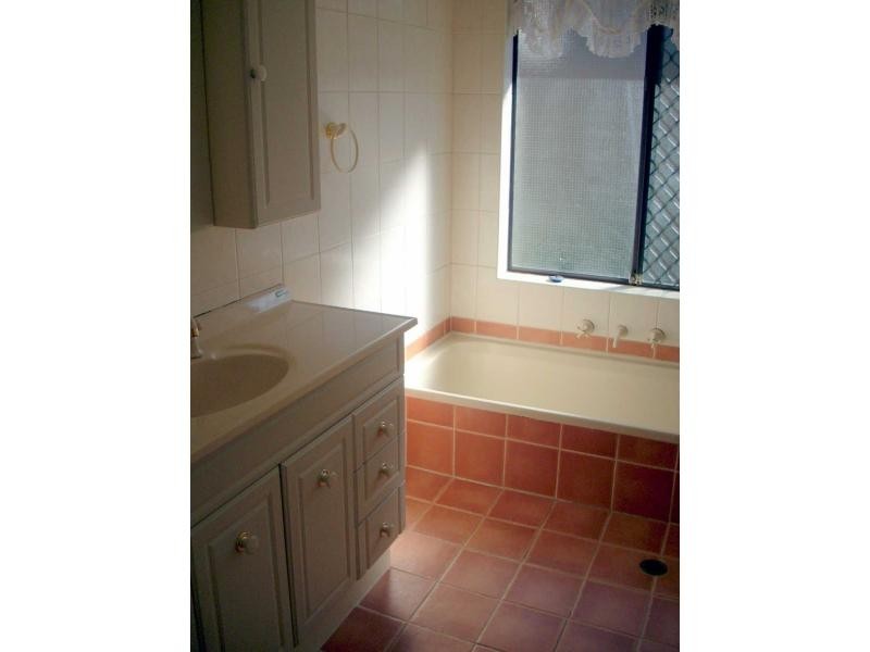 35 Calbourne Way, Kingsley WA 6026