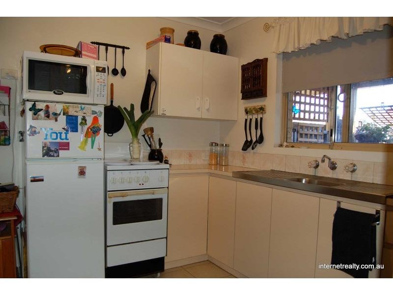 59 Edwards Entrance, Stratton WA 6056