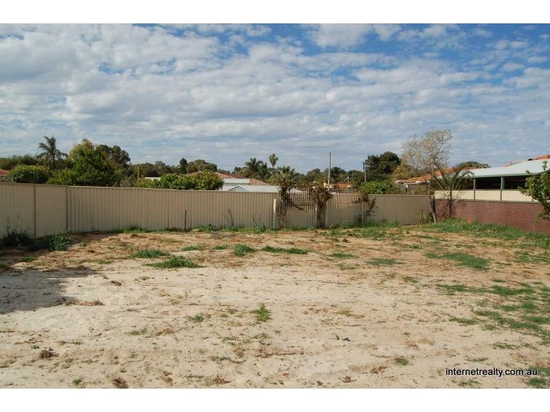 23a Bernley Drive, Viveash WA 6056