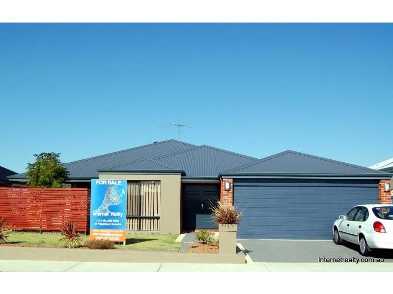 64 Sacramento Parade, Hocking WA 6065