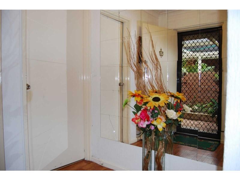 6A Clements Grove, Armadale WA 6112