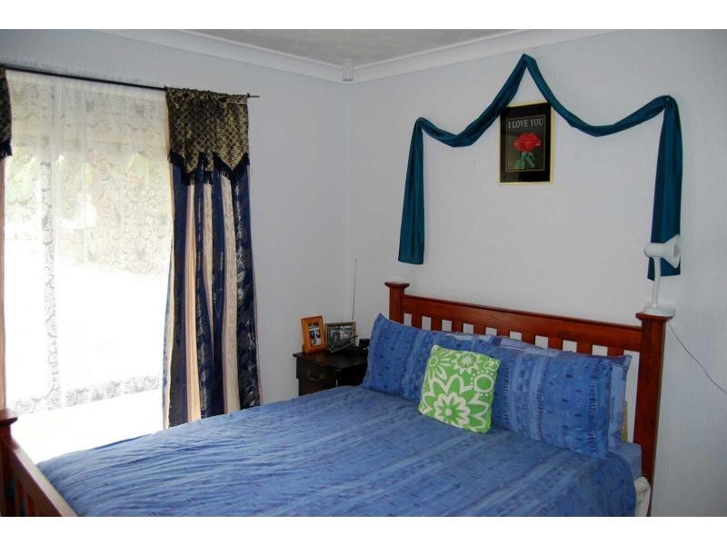 6A Clements Grove, Armadale WA 6112