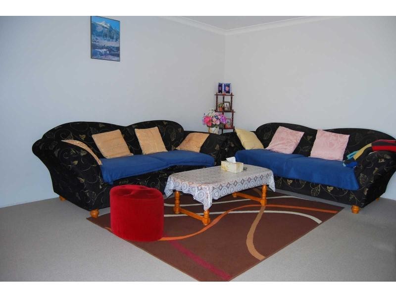 2/96 Simpson Avenue, Rockingham WA 6168