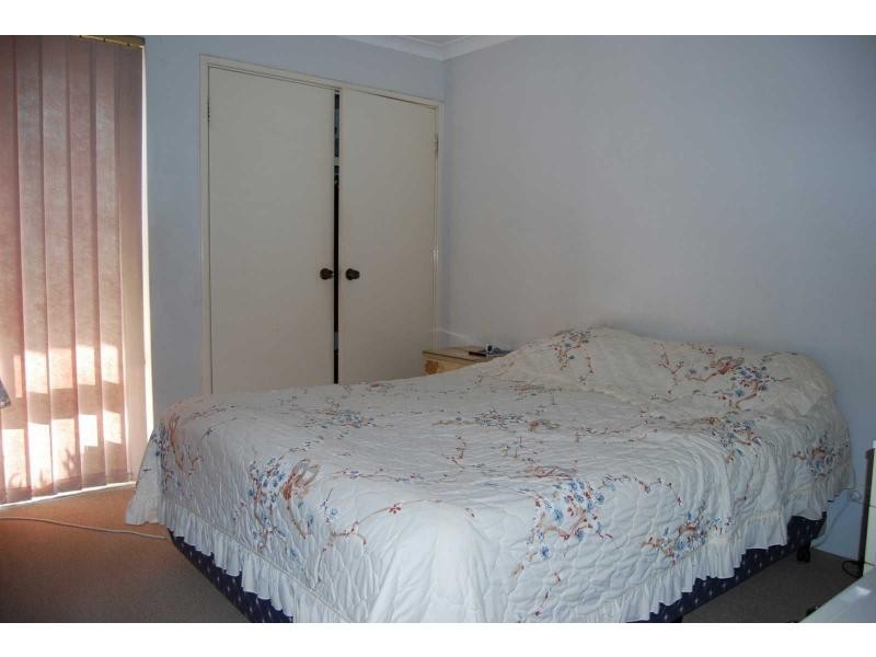 2/96 Simpson Avenue, Rockingham WA 6168